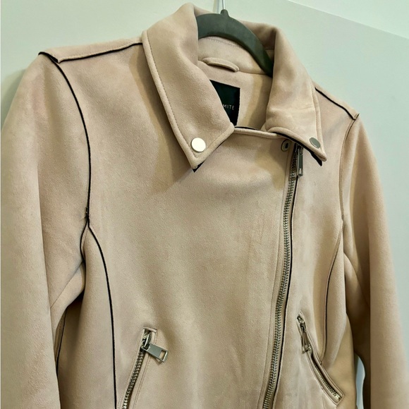 Dynamite Faux Suede Moto Jacket EUC - Picture 4 of 5